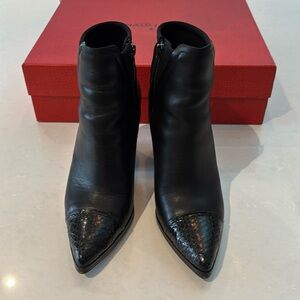 Donald J Pliner Women's Vaughn Boot Sz 7